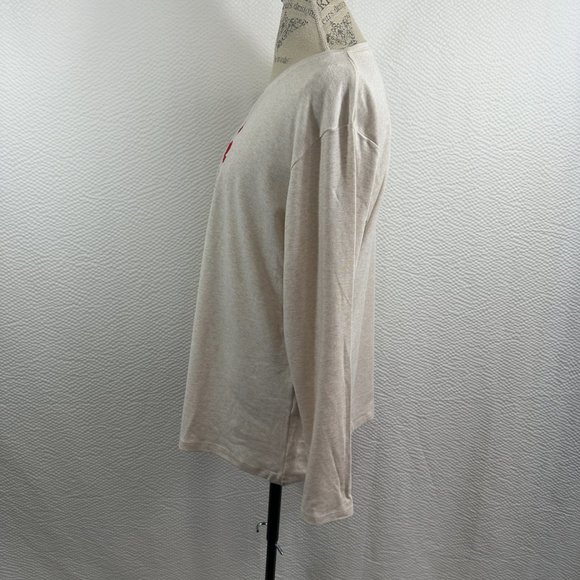 Long sleeve t shirt beautiful embroidery red flowers and bling scoop neckline - Picture 3 of 5